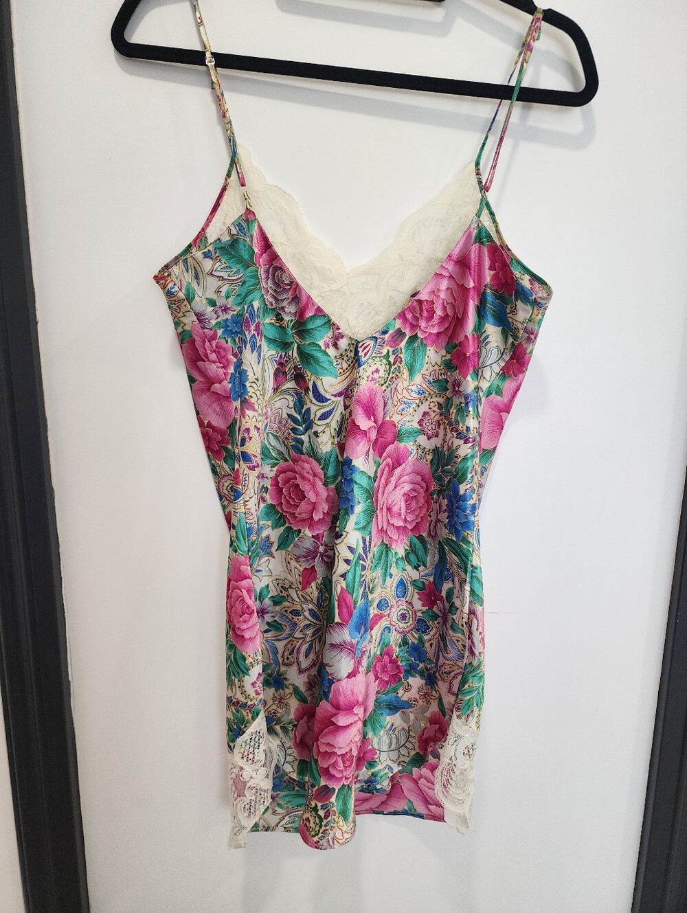 Vintage Victoria’s Secret Gold Label Floral Lace Satin Slip Dress Pink Medium - Picture 9 of 15